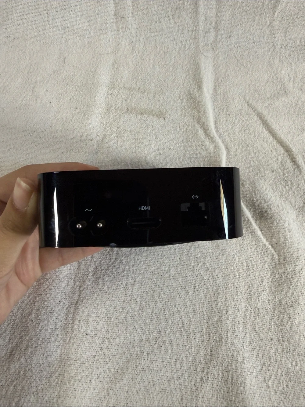 Apple TV 4K A1842 5th Gen (4K 1st Gen) Media Streamer